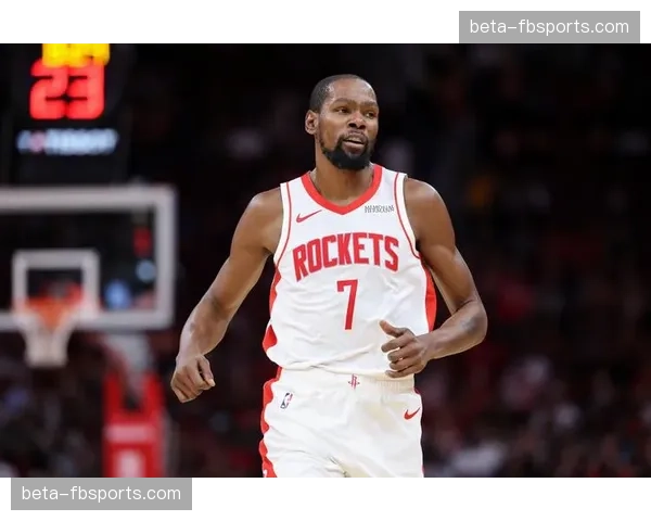 杜兰特关键时刻两罚致胜 展现领袖价值助火箭完成复仇